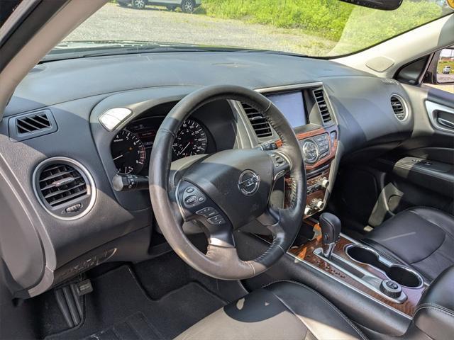 used 2020 Nissan Pathfinder car, priced at $24,700