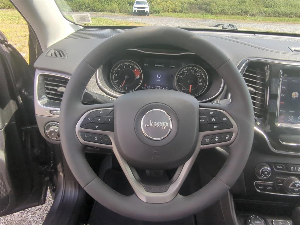 used 2022 Jeep Cherokee car, priced at $27,500