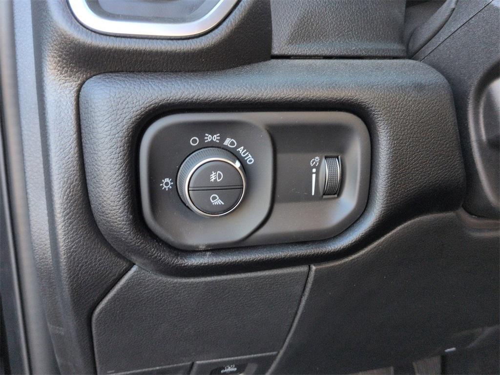 new 2025 Ram 2500 car, priced at $70,175