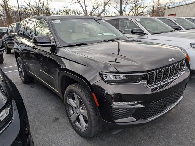 new 2024 Jeep Grand Cherokee car, priced at $49,435