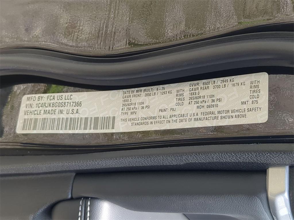 new 2025 Jeep Grand Cherokee L car, priced at $49,610