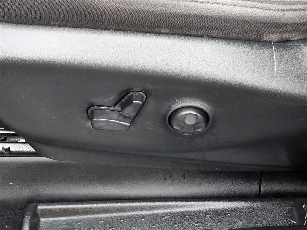 used 2019 Chrysler Pacifica car, priced at $16,900