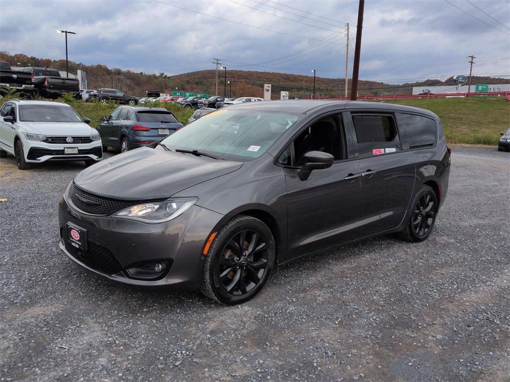 used 2019 Chrysler Pacifica car, priced at $16,900