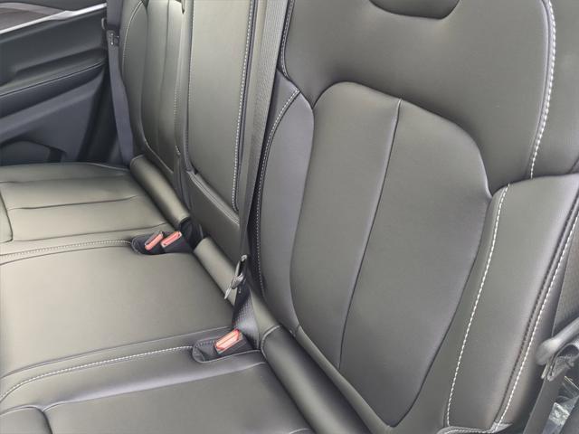new 2025 Jeep Grand Cherokee car, priced at $46,011