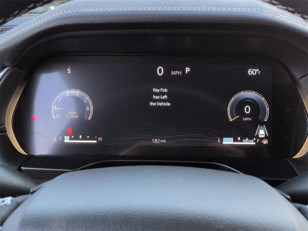 new 2025 Jeep Grand Cherokee car, priced at $51,680