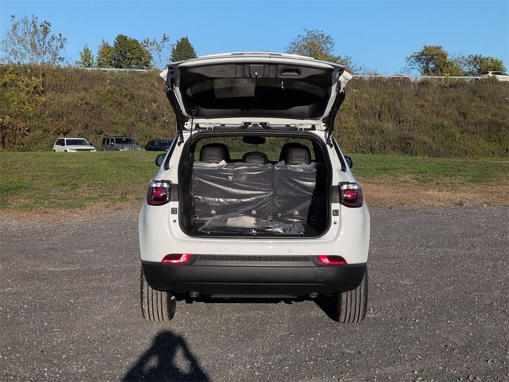new 2026 Jeep Compass car, priced at $35,750