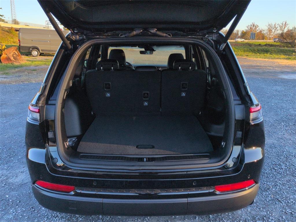 new 2025 Jeep Grand Cherokee car, priced at $44,905
