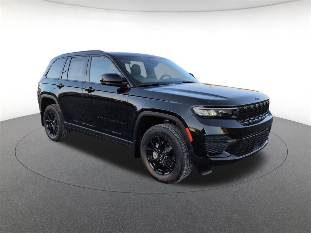 new 2025 Jeep Grand Cherokee car, priced at $44,905