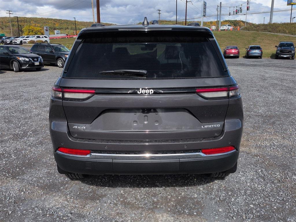 new 2025 Jeep Grand Cherokee car, priced at $48,185