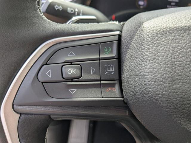 new 2025 Jeep Grand Cherokee car, priced at $42,400