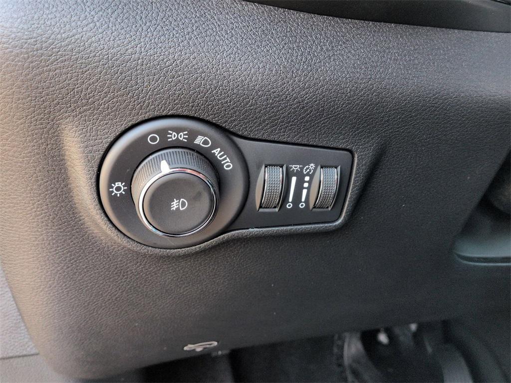 new 2026 Jeep Compass car, priced at $36,345