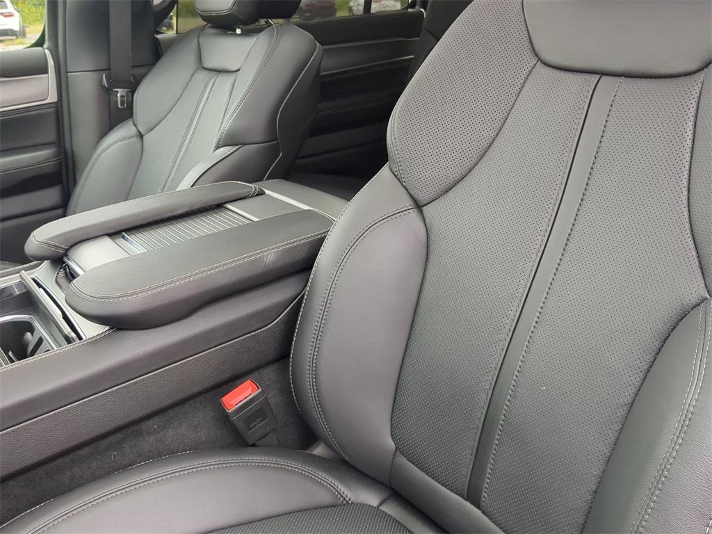 new 2025 Jeep Wagoneer car, priced at $78,770