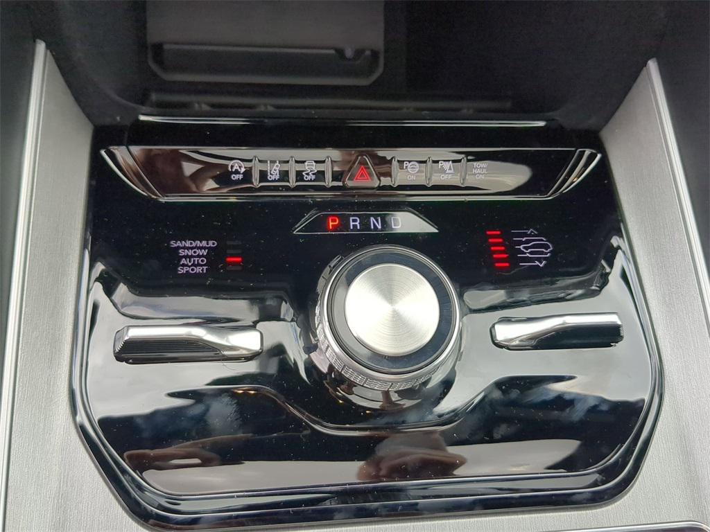 new 2025 Jeep Wagoneer car, priced at $78,770