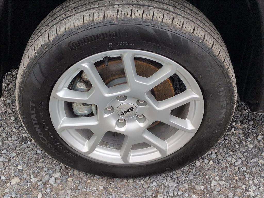 used 2023 Jeep Renegade car, priced at $22,500