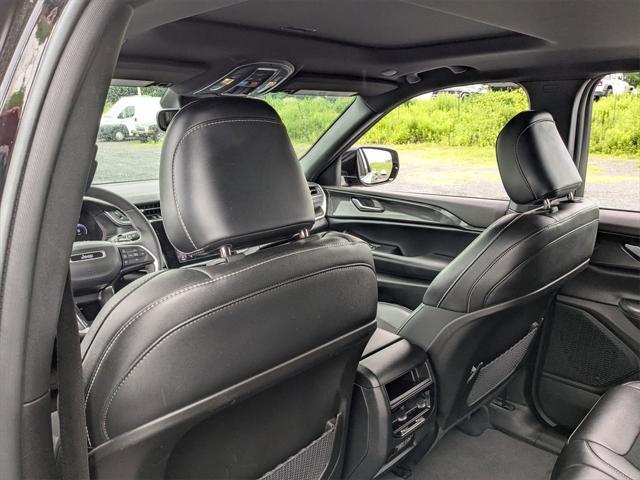 used 2023 Jeep Grand Cherokee car, priced at $32,350