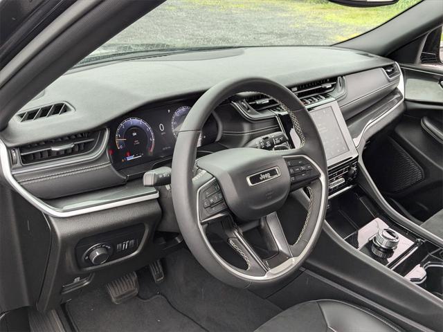 used 2023 Jeep Grand Cherokee car, priced at $32,350