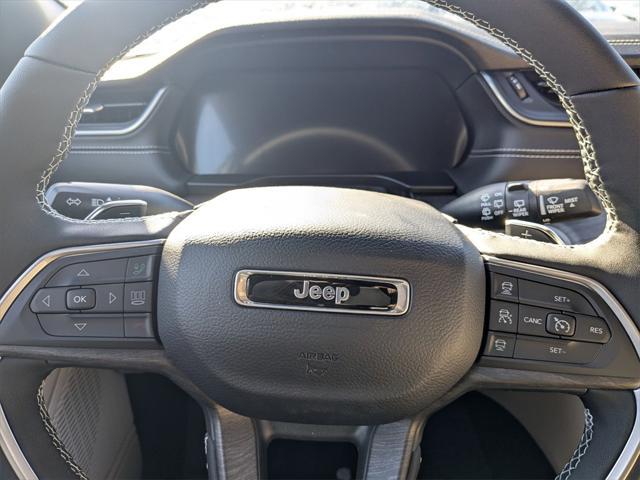 new 2025 Jeep Grand Cherokee car, priced at $51,030