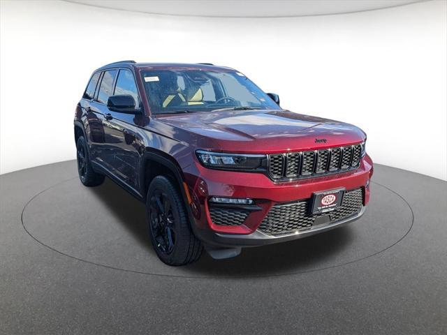 new 2025 Jeep Grand Cherokee car, priced at $51,030