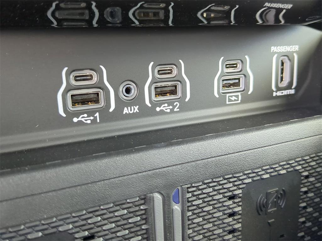 new 2025 Ram 1500 car, priced at $77,025