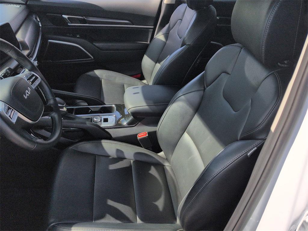 used 2024 Kia Telluride car, priced at $36,900