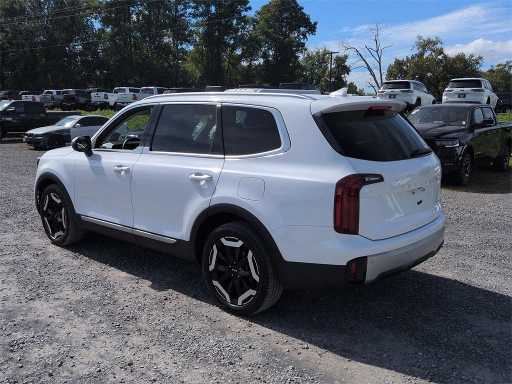 used 2024 Kia Telluride car, priced at $36,900