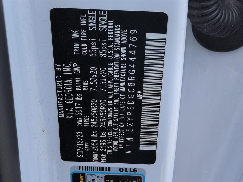 used 2024 Kia Telluride car, priced at $36,900