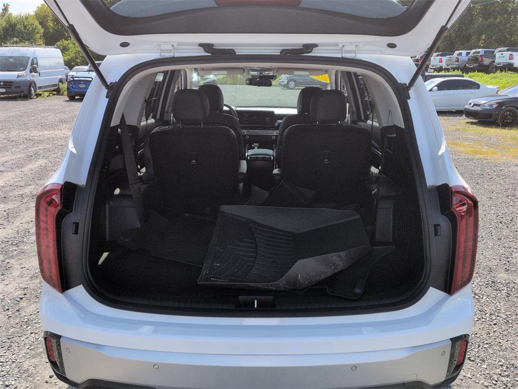 used 2024 Kia Telluride car, priced at $36,900