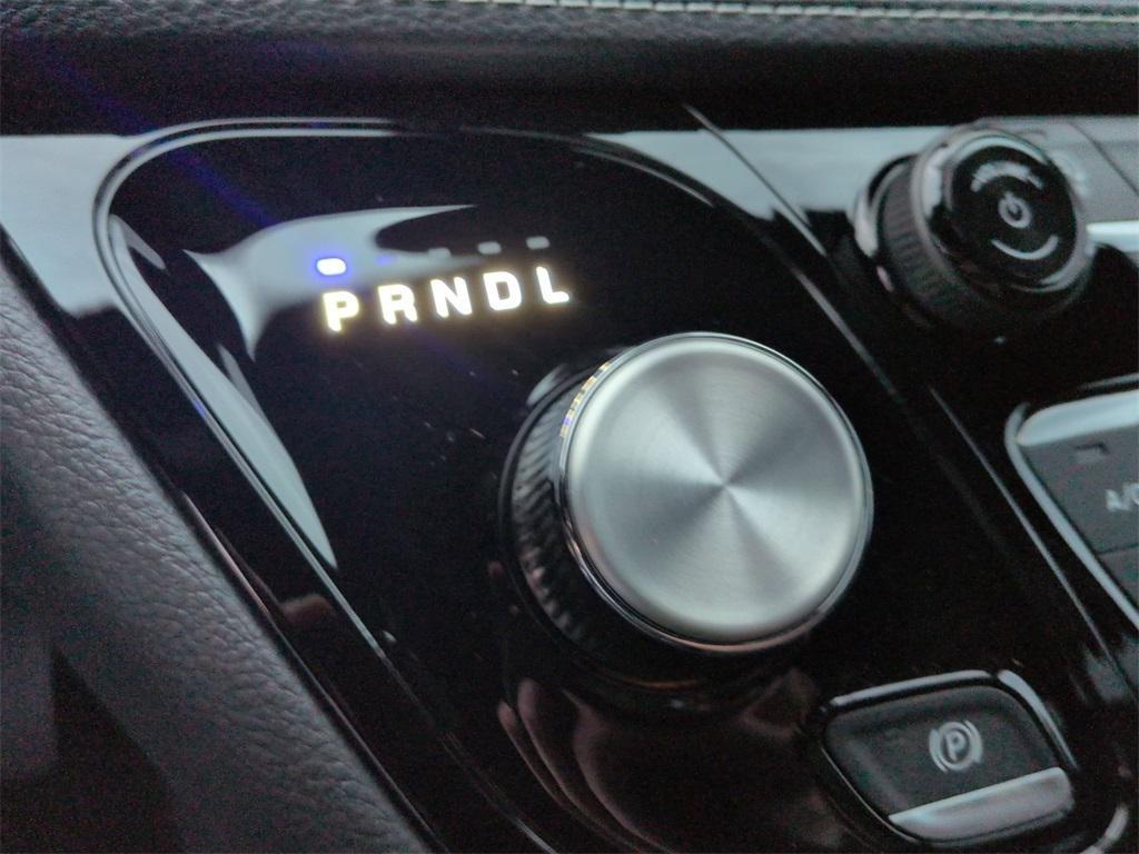 new 2026 Chrysler Pacifica car, priced at $44,610