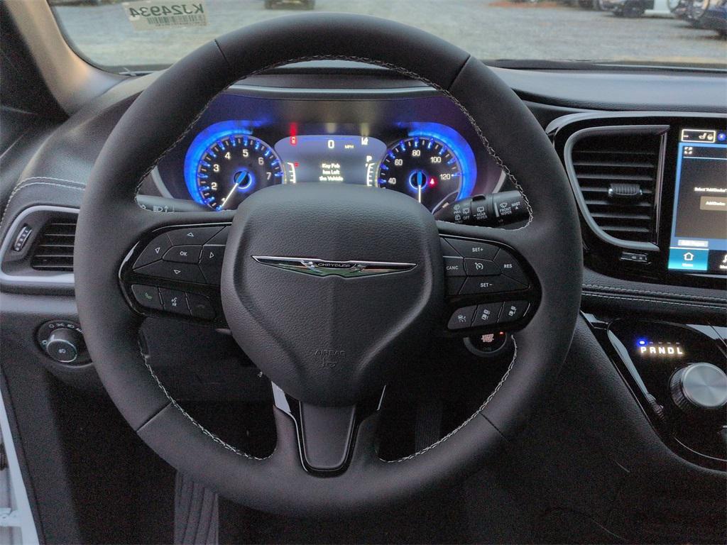 new 2026 Chrysler Pacifica car, priced at $44,610