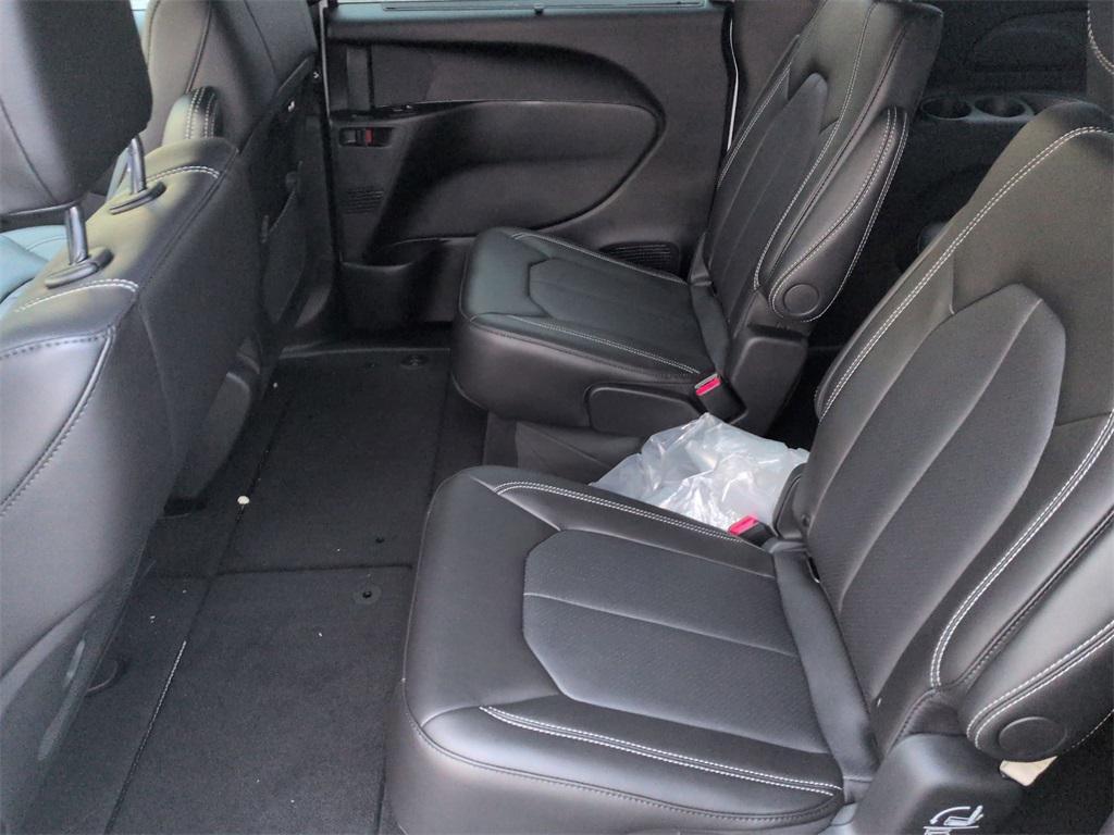 new 2026 Chrysler Pacifica car, priced at $44,610