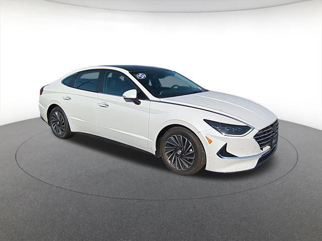 used 2022 Hyundai Sonata Hybrid car, priced at $25,700