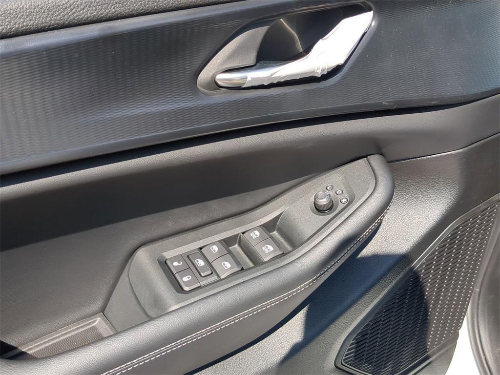 new 2025 Jeep Grand Cherokee car, priced at $42,115