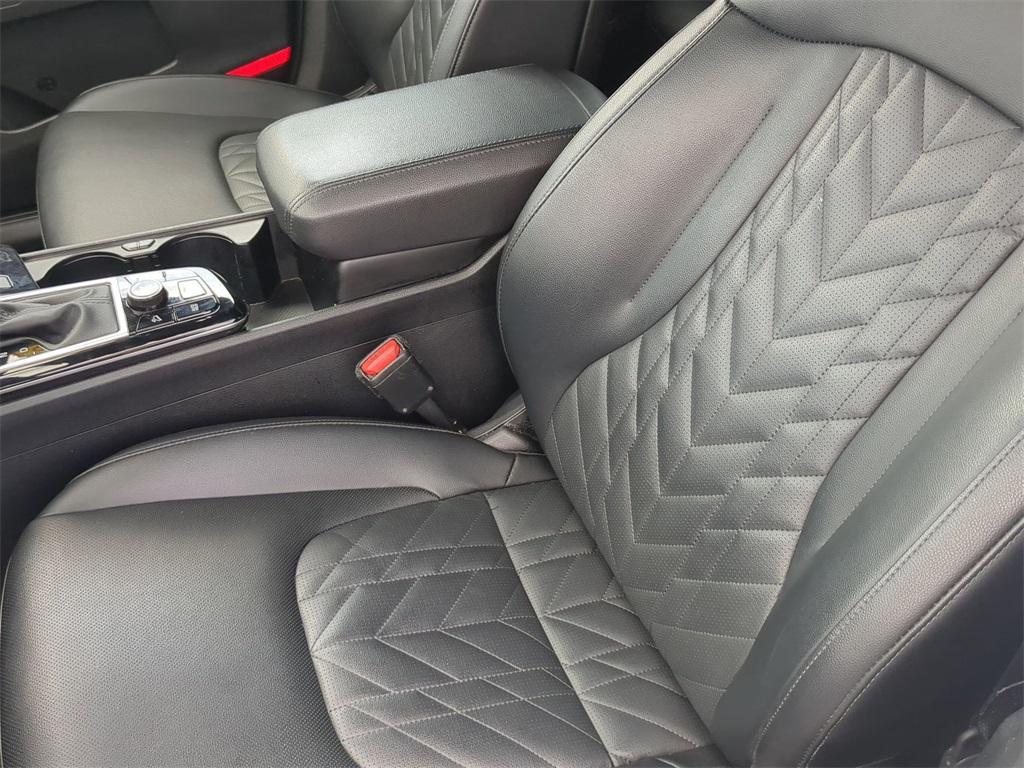 used 2023 Kia Sportage car, priced at $25,300