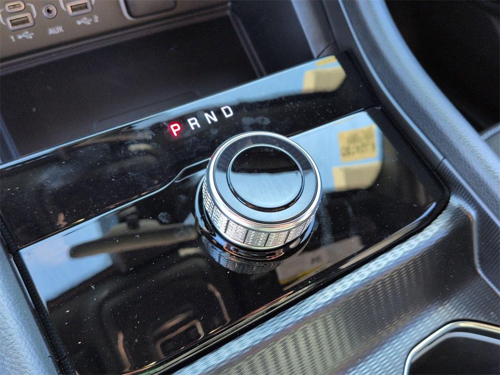 new 2025 Jeep Grand Cherokee car, priced at $42,905