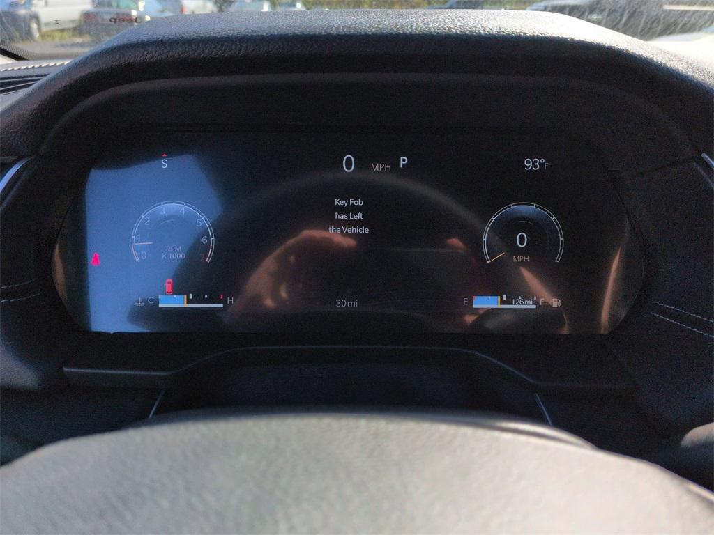 new 2025 Jeep Grand Cherokee car, priced at $42,905