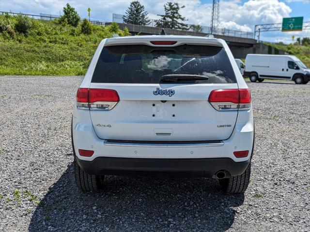 used 2018 Jeep Grand Cherokee car, priced at $19,300