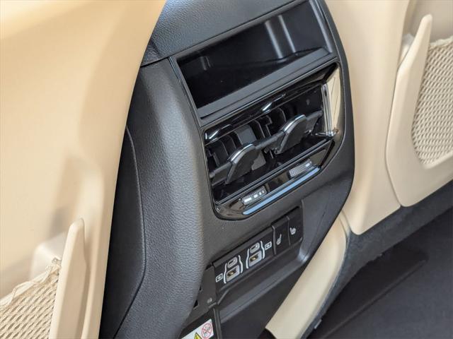 new 2025 Jeep Grand Cherokee car, priced at $47,396
