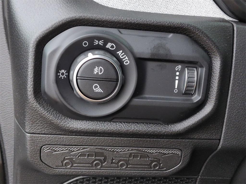 new 2025 Jeep Gladiator car, priced at $46,150