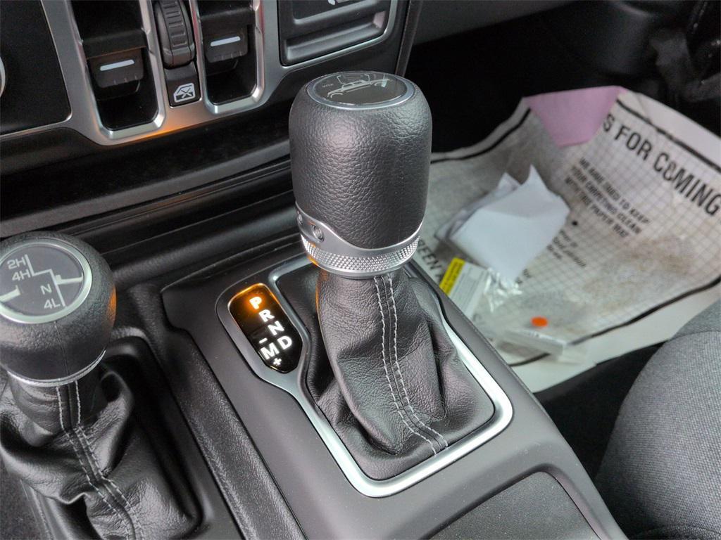 new 2025 Jeep Gladiator car, priced at $46,150