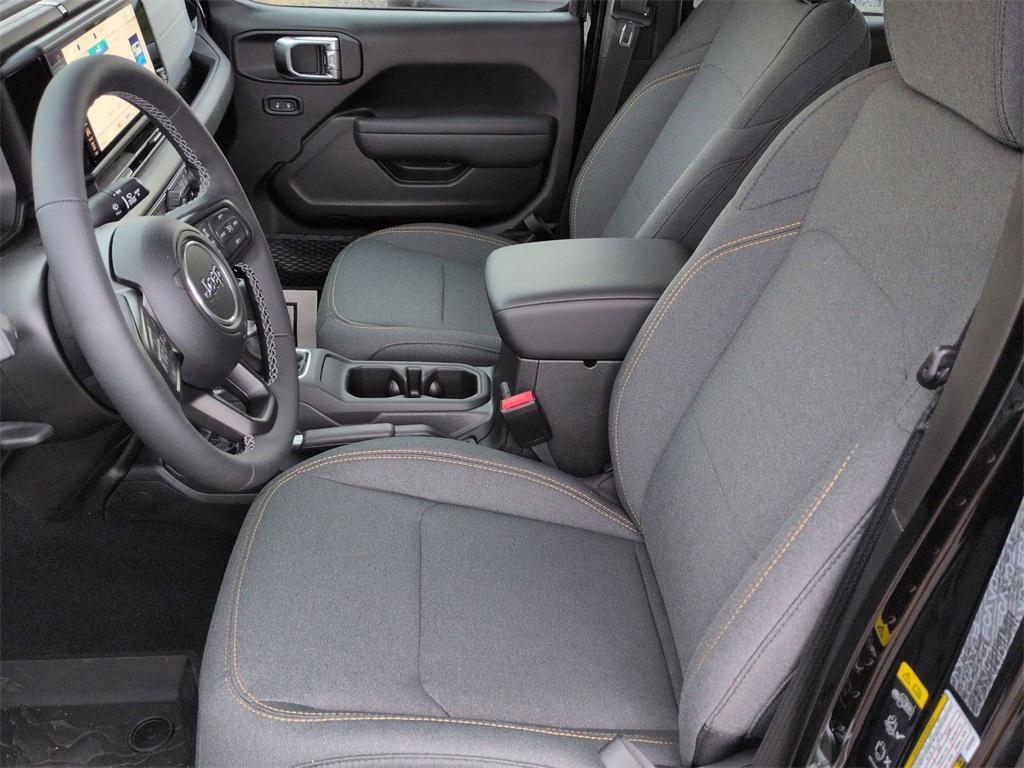 new 2025 Jeep Gladiator car, priced at $46,150