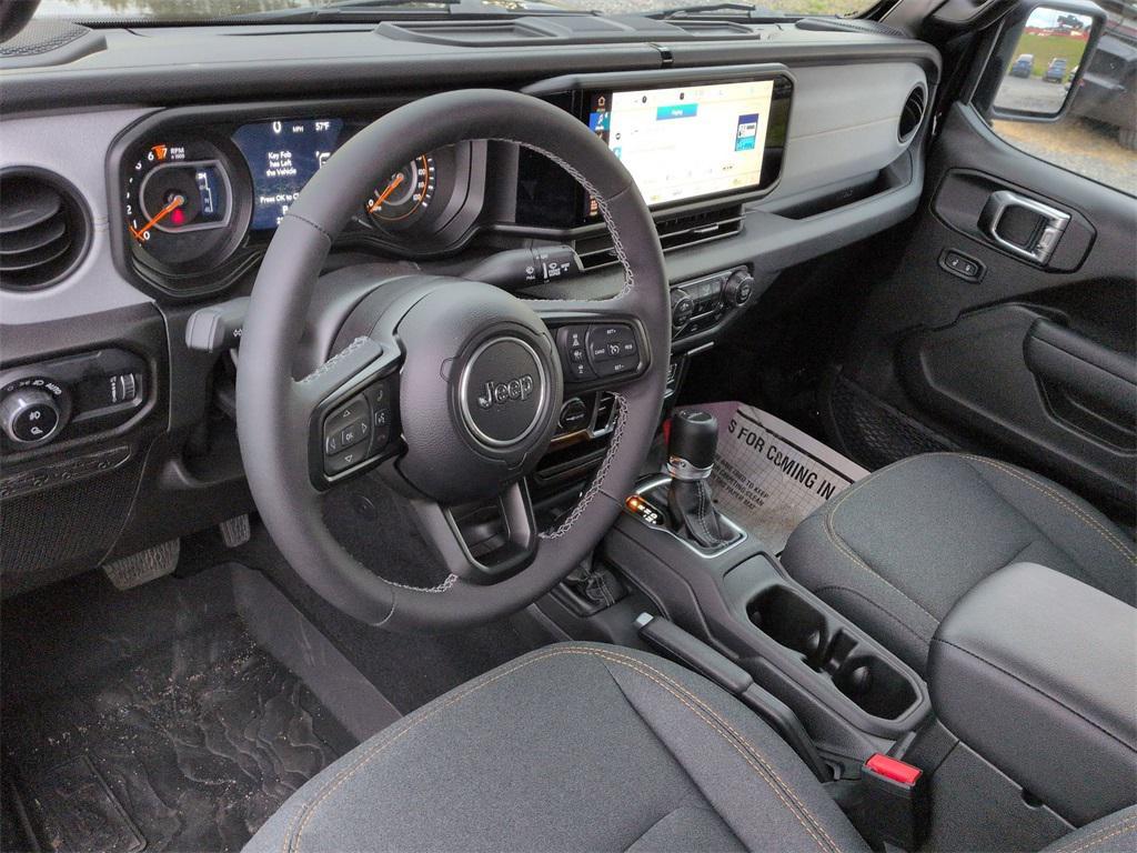 new 2025 Jeep Gladiator car, priced at $46,150