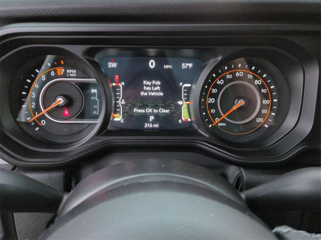 new 2025 Jeep Gladiator car, priced at $46,150