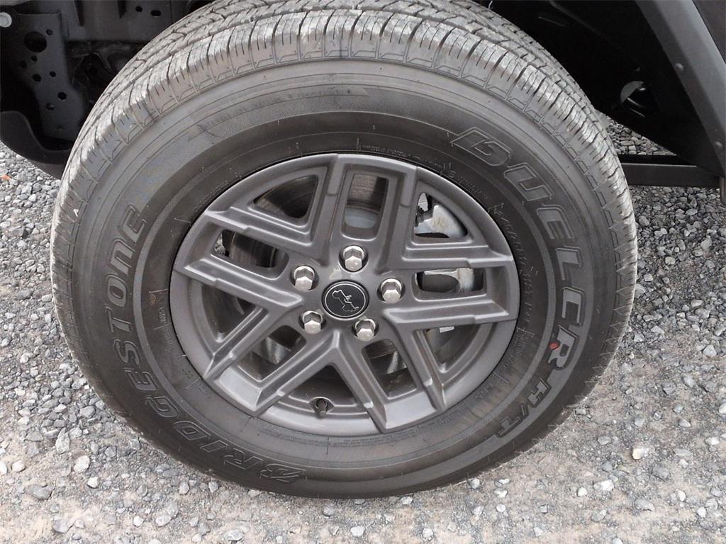 new 2025 Jeep Gladiator car, priced at $46,150