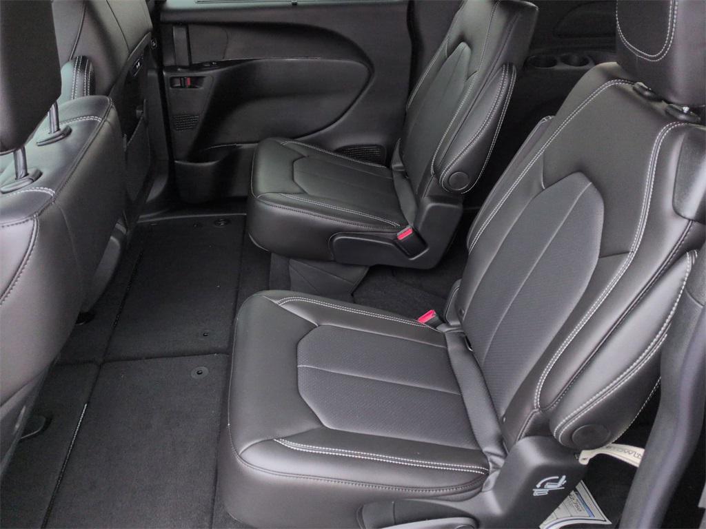 new 2026 Chrysler Pacifica car, priced at $44,610