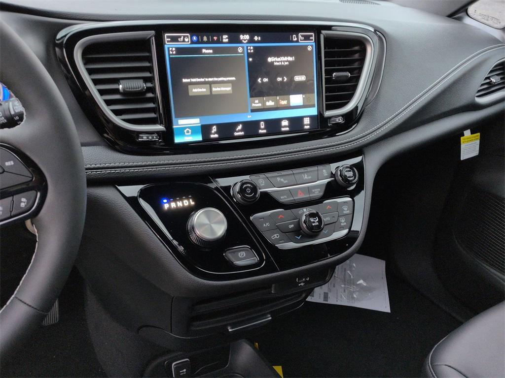 new 2026 Chrysler Pacifica car, priced at $44,610