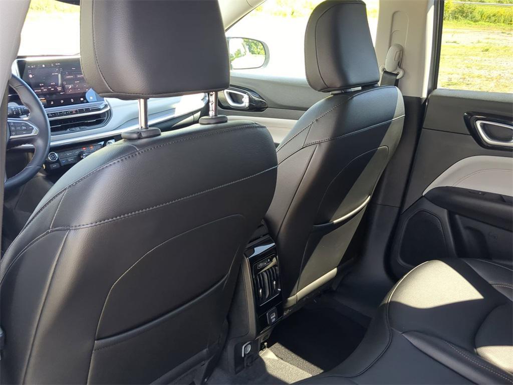 used 2022 Jeep Compass car, priced at $25,950