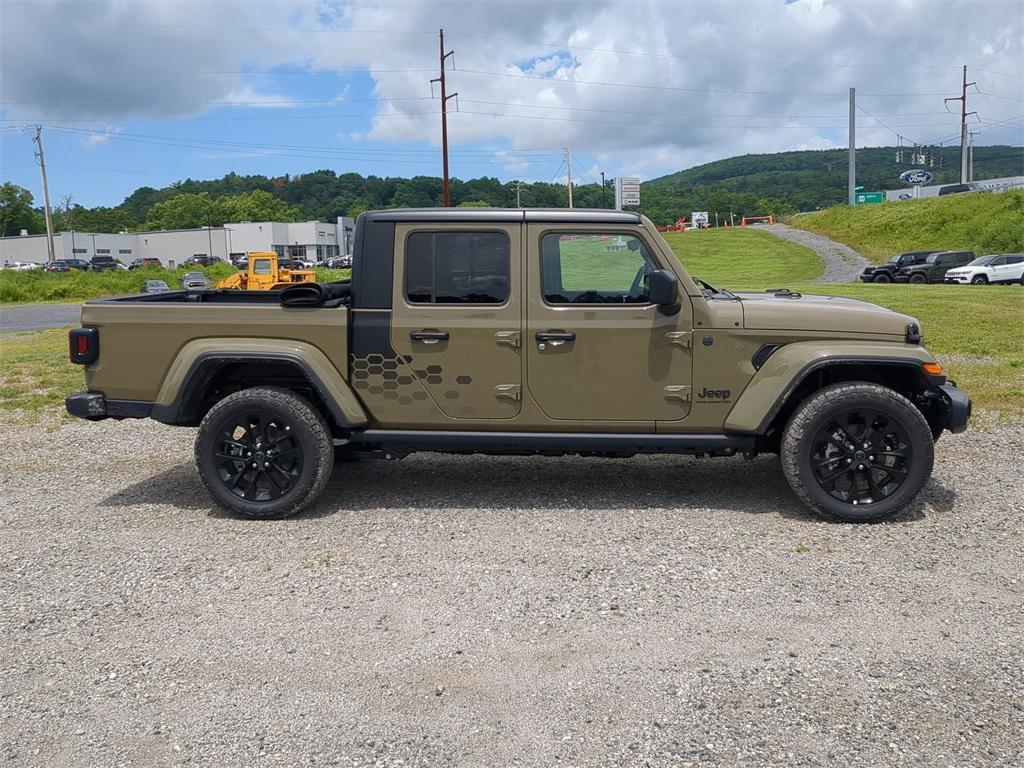 new 2025 Jeep Gladiator car, priced at $46,340