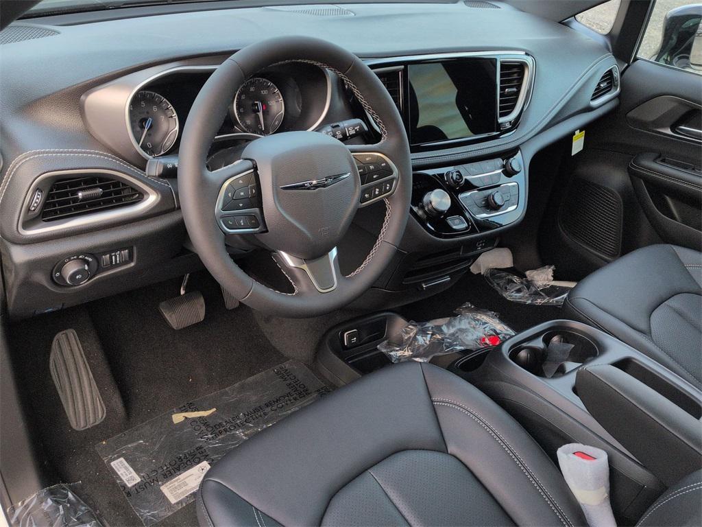 new 2026 Chrysler Pacifica car, priced at $42,365