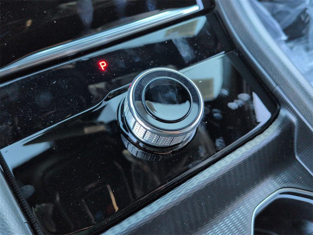 new 2025 Jeep Grand Cherokee car, priced at $44,905