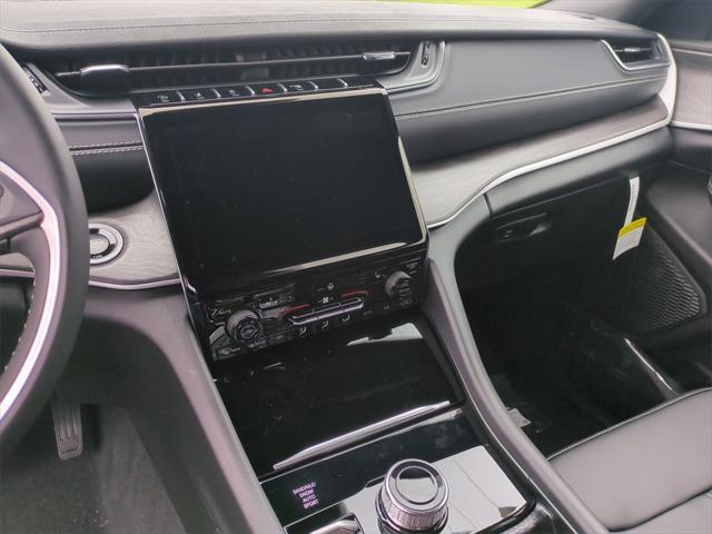 new 2025 Jeep Grand Cherokee L car, priced at $48,712